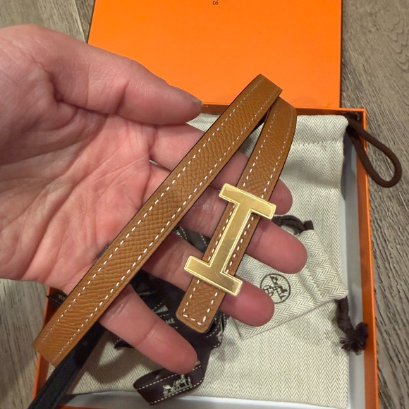 Hermes Tan and Gold Women's Belt - Picture 2 of 5